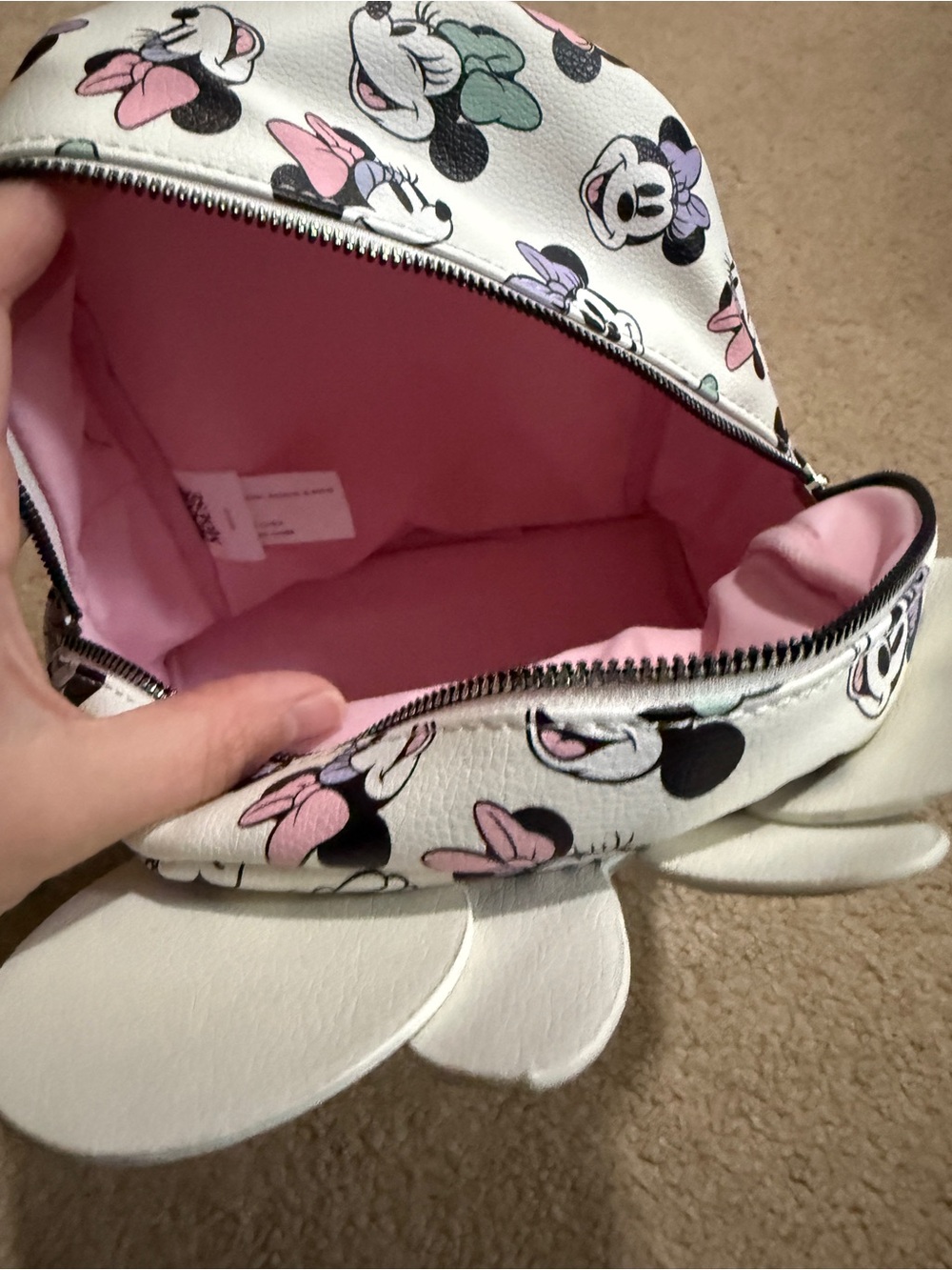 Minnie Mouse Backpack NWT - Picture 3 of 3